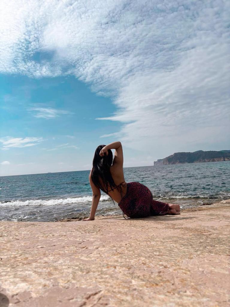 607046667: Chica busca chico en Mallorca