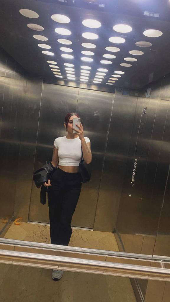 Chica busca chico en Almería: 