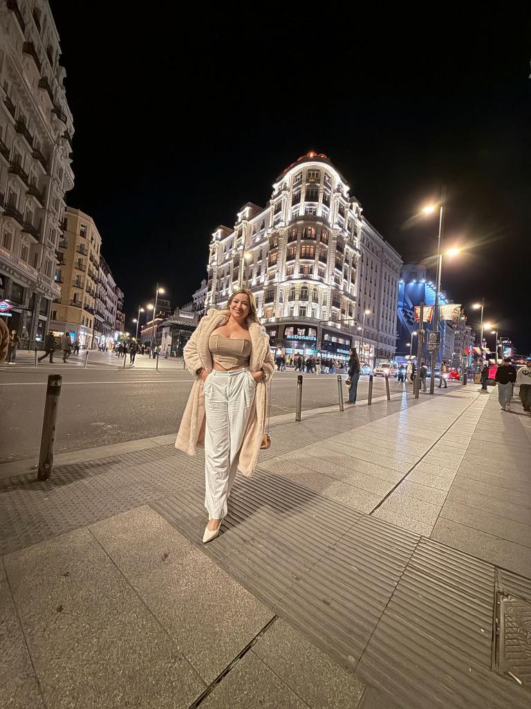 Chica busca chico en Barcelona: 