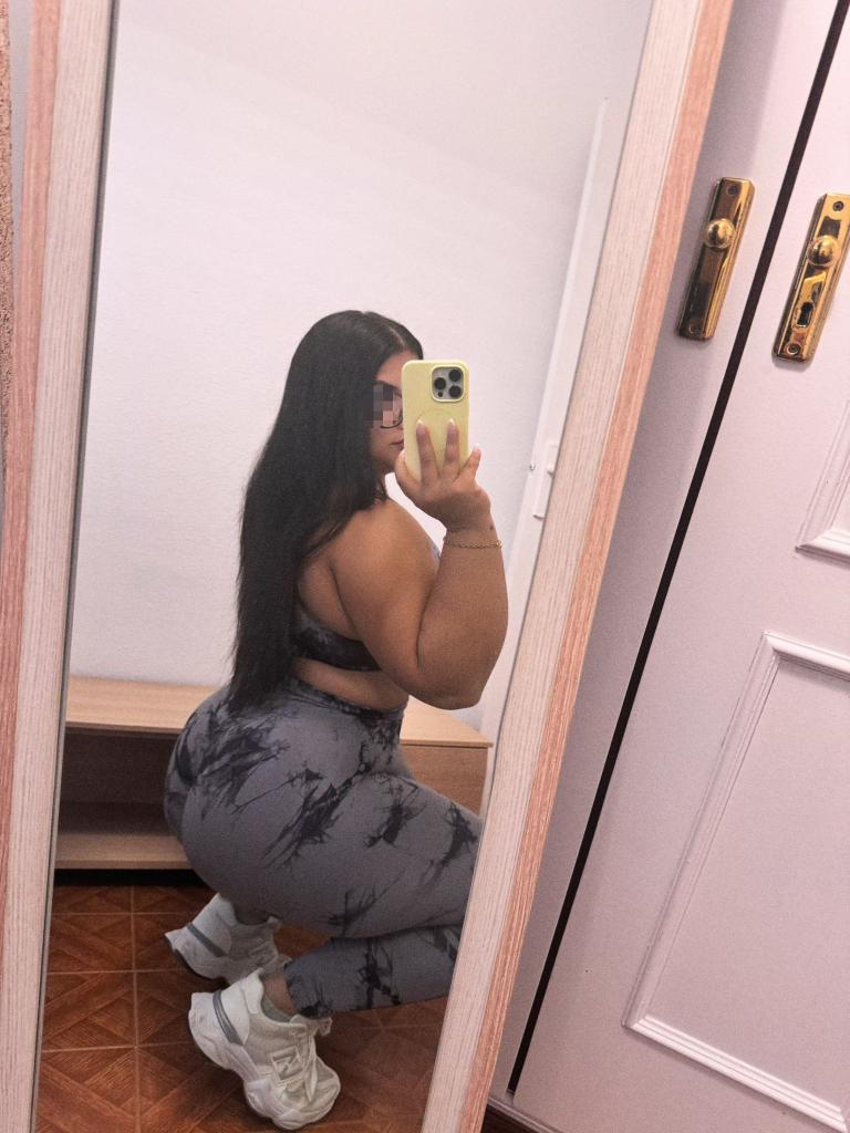 641225929: Chica busca chico en Murcia