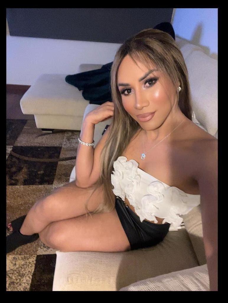 617592753: Transexual en Barcelona