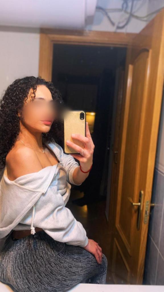 Chica busca chico en Madrid: Chica busca chico