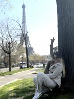 632945985: Chica busca chico en Gerona