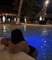 613817317: Chica busca chico en Pontevedra