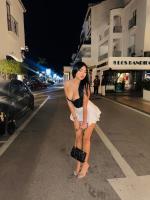 632977434: Chica busca chico en Málaga