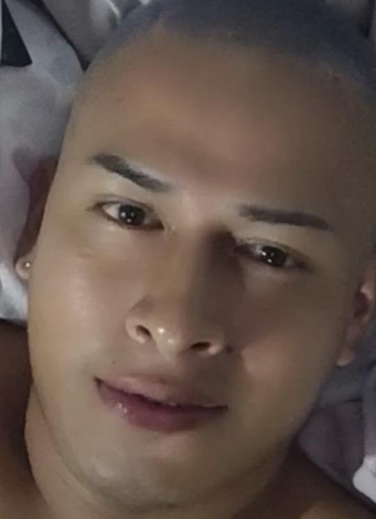 632550297: Chico busca chica en Barcelona