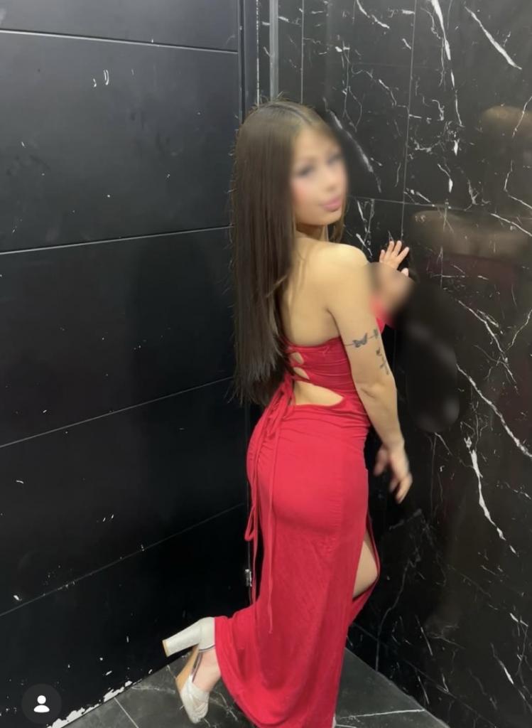 Chica busca chico en Alicante: 