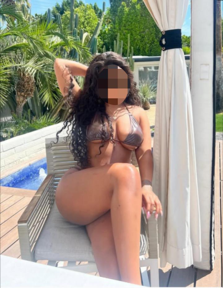 Chica busca chico en Cádiz: 