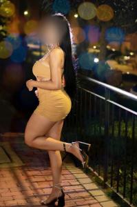 672534285: Chica busca chico en Madrid