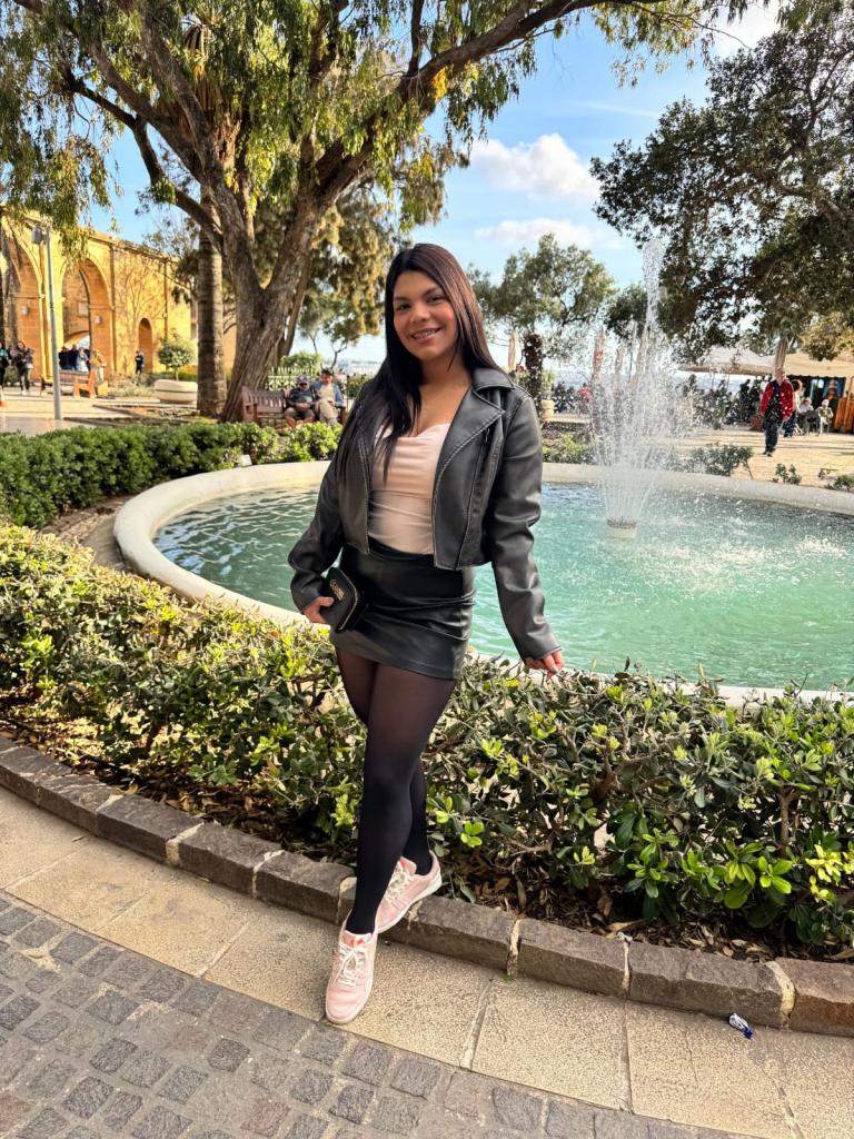 Chica busca chico en Barcelona: 