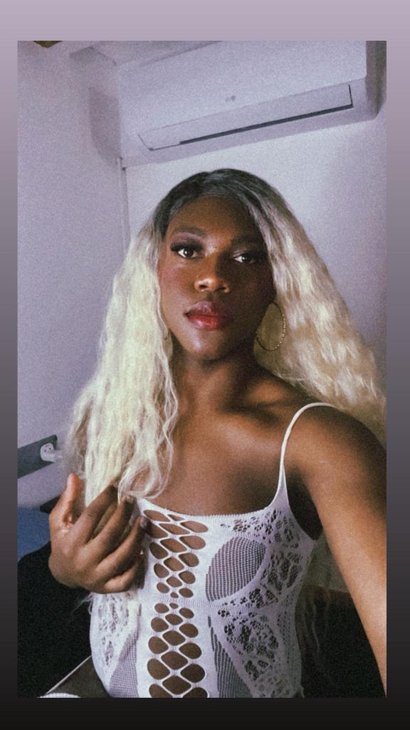 Chica busca chico en Barcelona: 