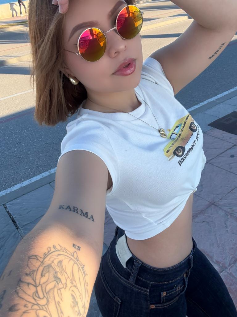 Chica busca chico en Granada: 