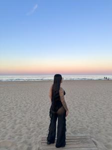 631604821: Chica busca chico en Sevilla