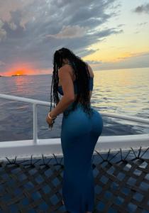 642758350: Chica busca chico en Málaga