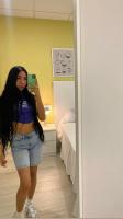 745009945: Chica busca chico en Sevilla