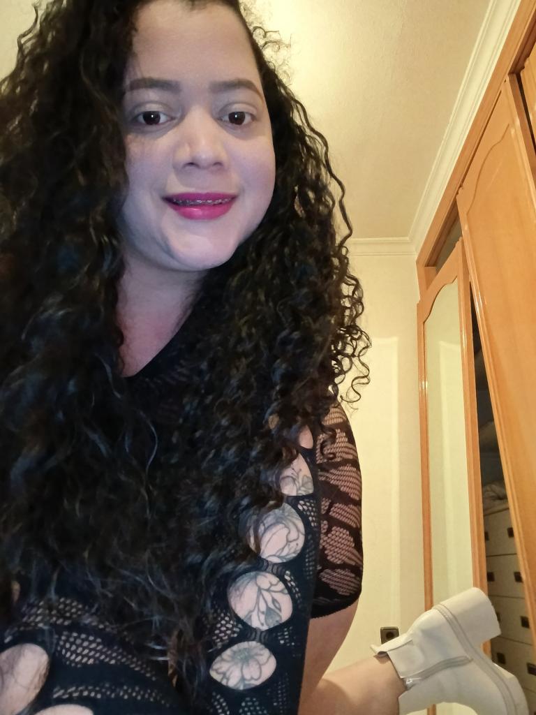 665465259: Chica busca chico en Almería