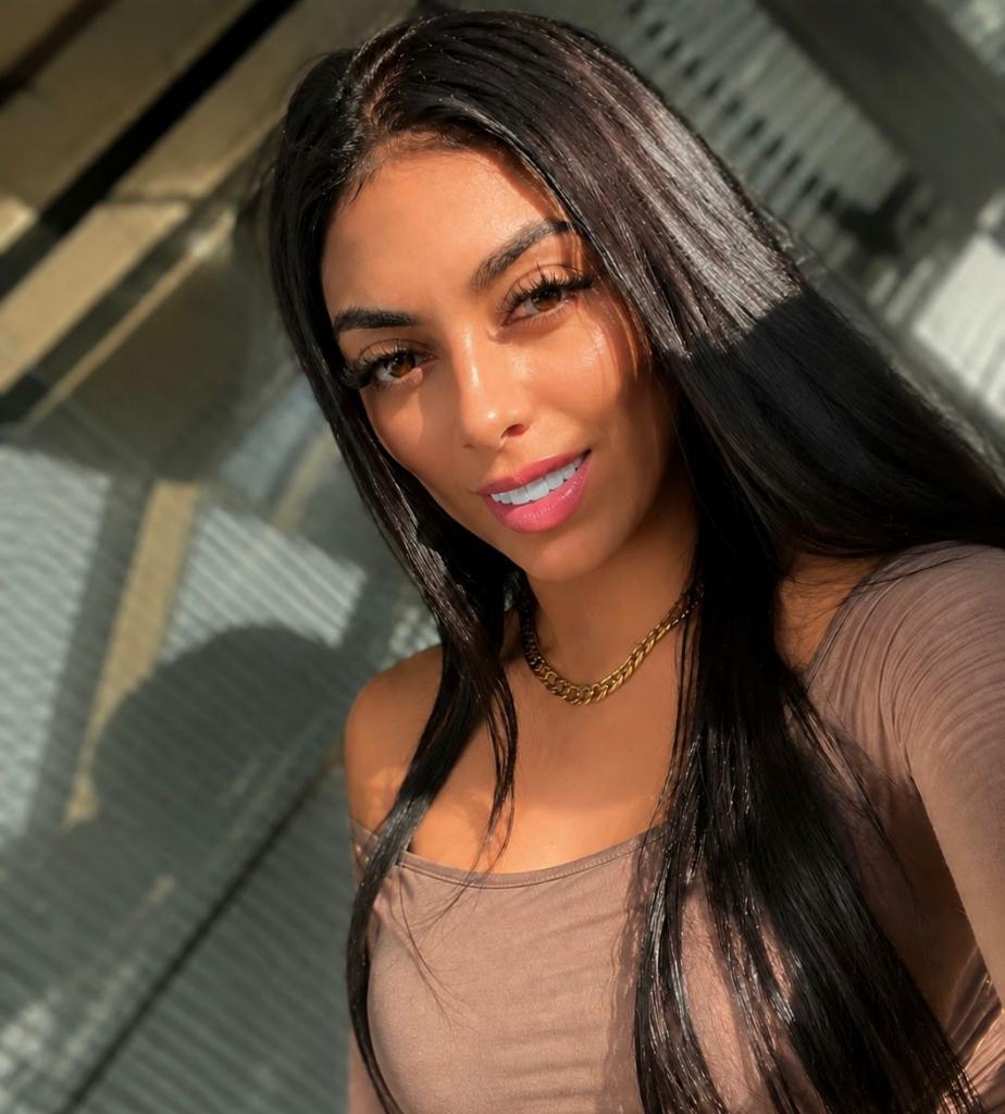 Chica busca chico en Valencia: Chica busca chico
