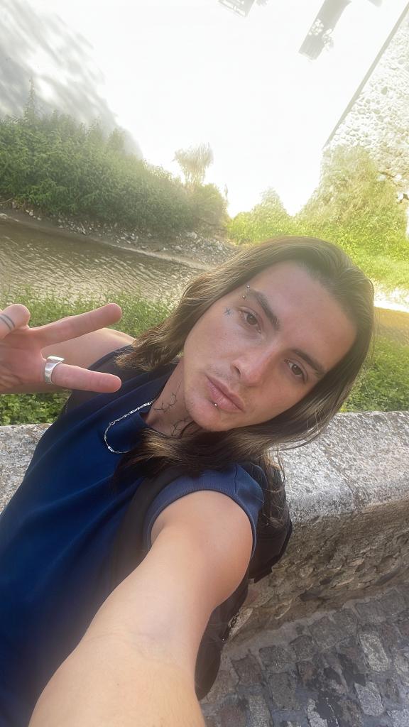 Chico busca chica en Barcelona: 