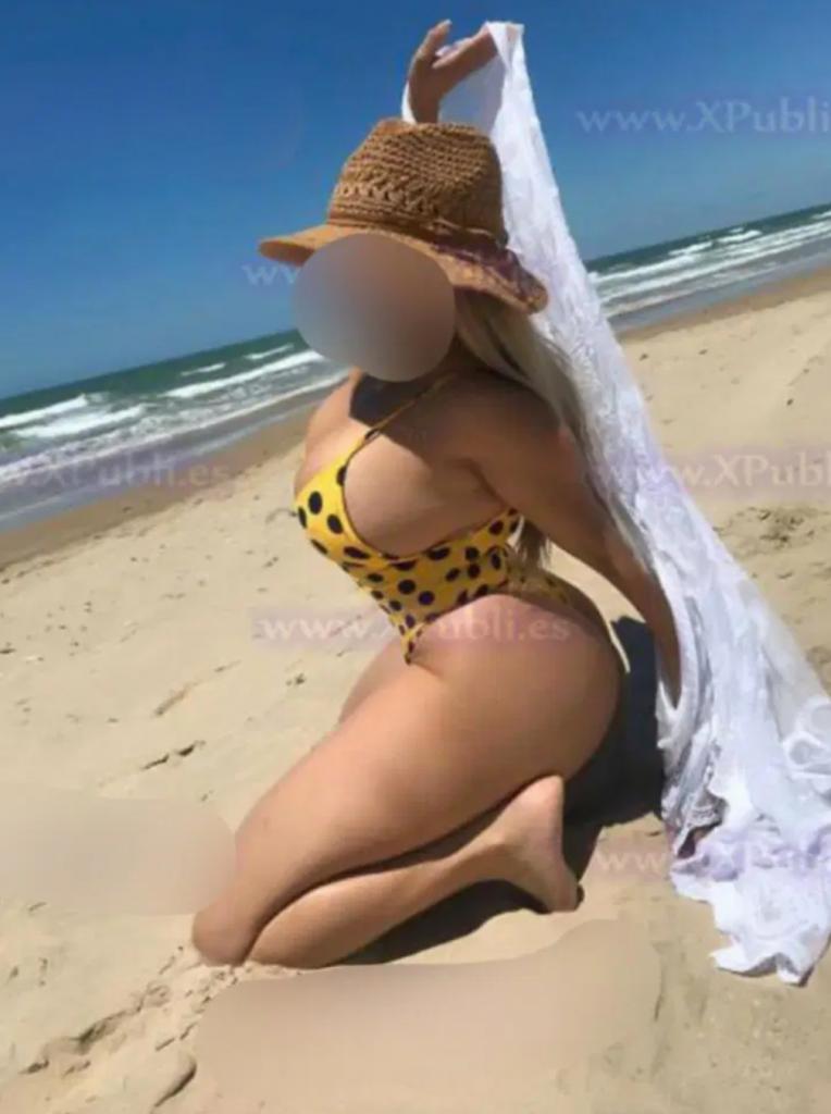 Chica busca chico en Cádiz: 