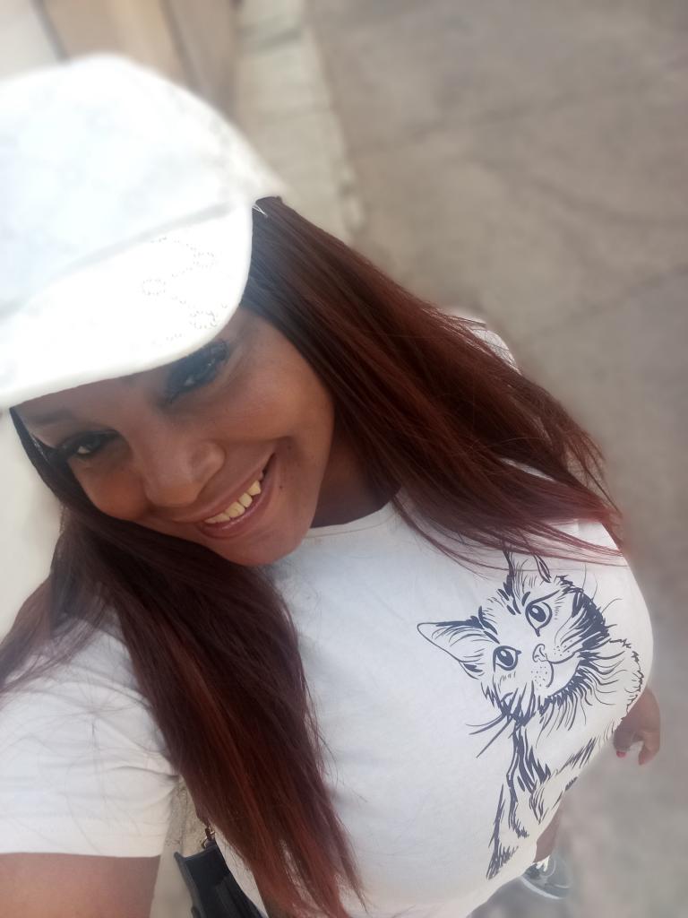 Chica busca chico en La Rioja: 