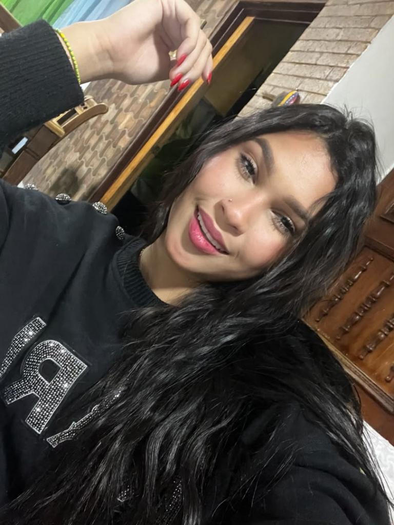 Chica busca chico en Granada: 