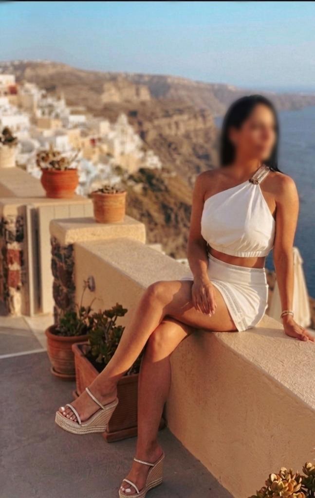 Chica busca chico en Granada: 