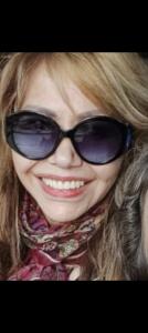 697317494: Chica busca chico en Madrid
