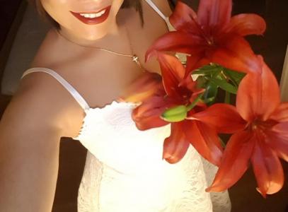 667025348: Chica busca chico en Barcelona