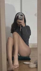 642077045: Chica busca chico en Madrid