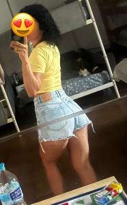 613572914: Chica busca chico en Málaga