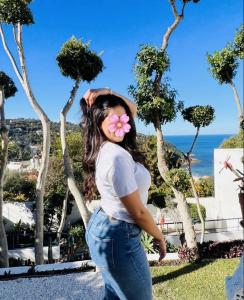 621093611: Chica busca chico en Granada