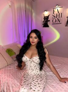 611292906: Chica busca chico en Gerona
