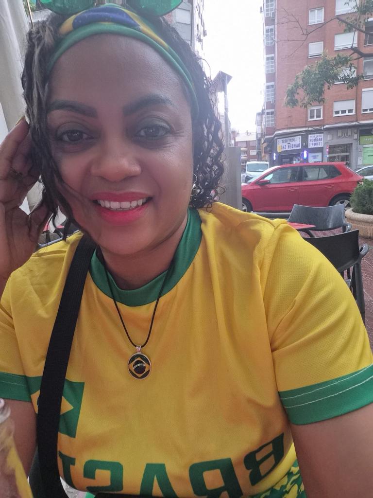 Chica busca chico en Zaragoza: Chica busca chico
