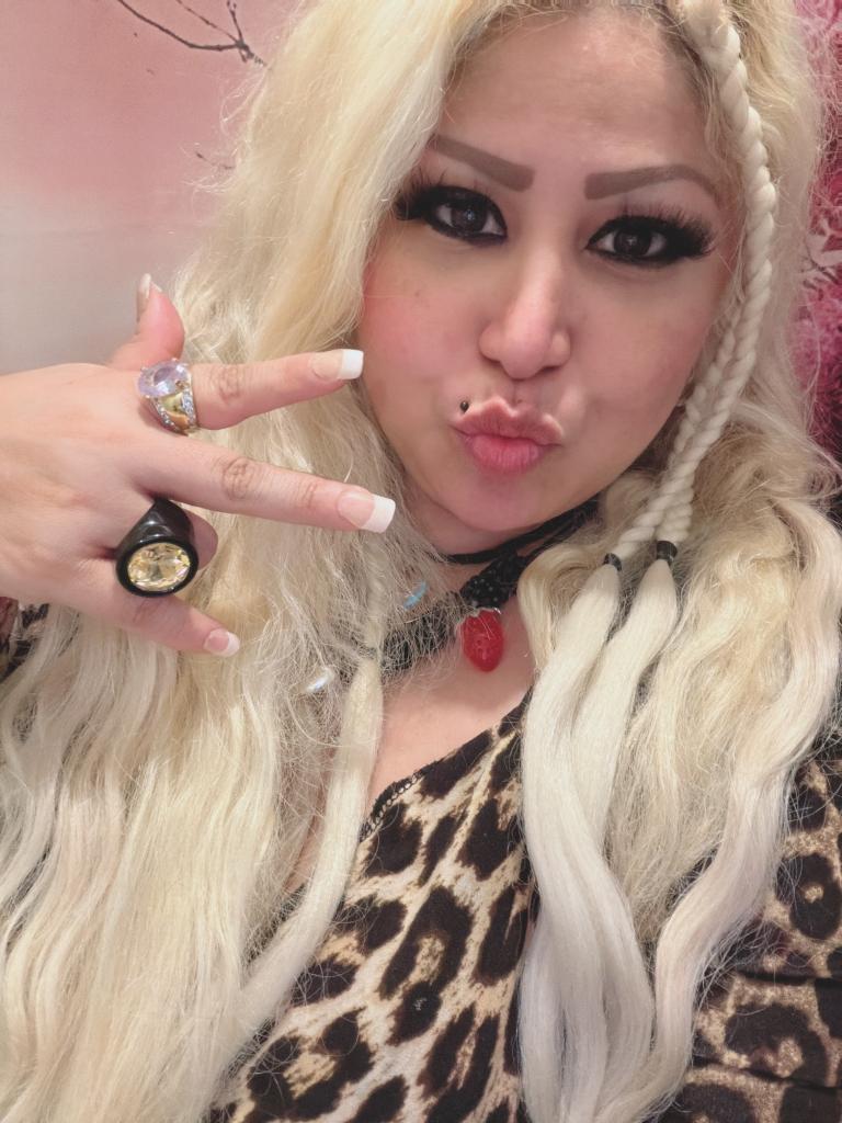 Chica busca chico en León: 