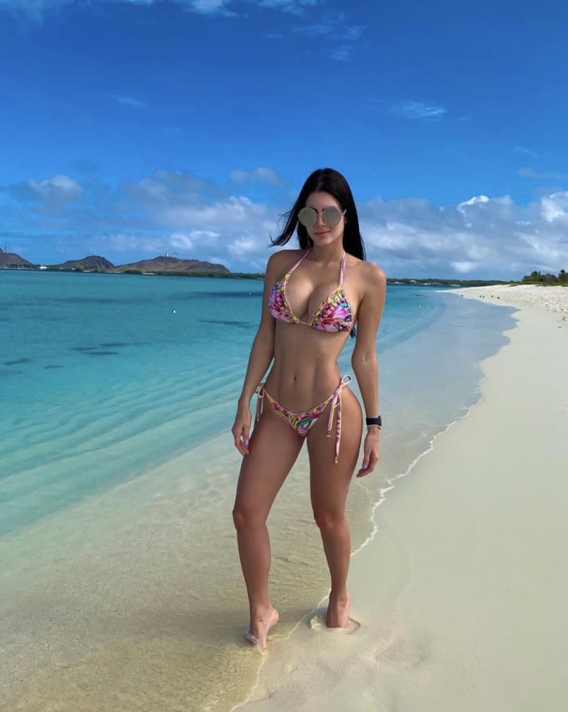 607047692: Chica busca chico en Málaga