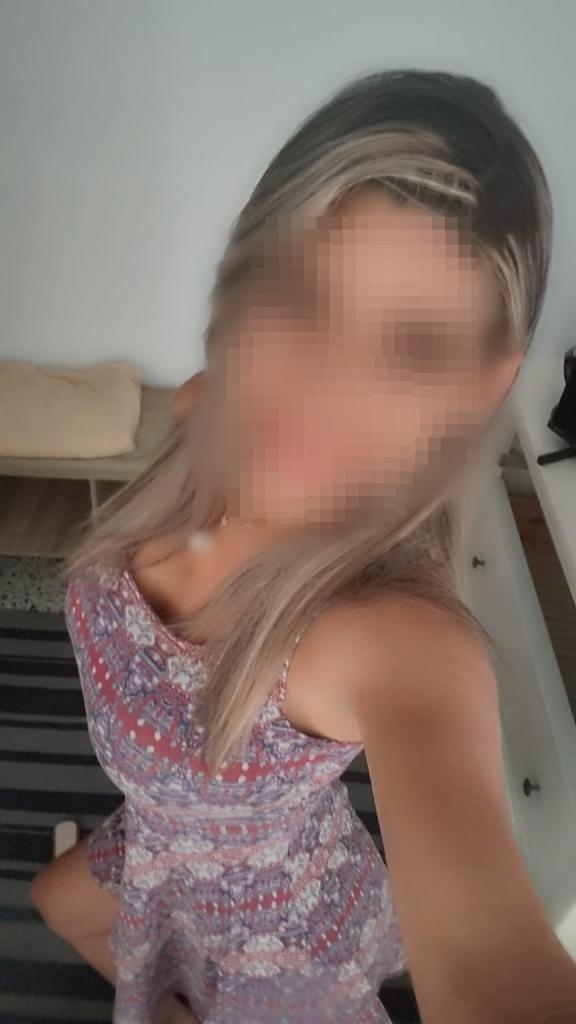 643988932: Chica busca chico en Tenerife