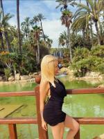 647141480: Chica busca chico en Barcelona