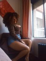 641466495: Chica busca chico en León
