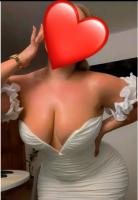 613884068: Chica busca chico en Almería