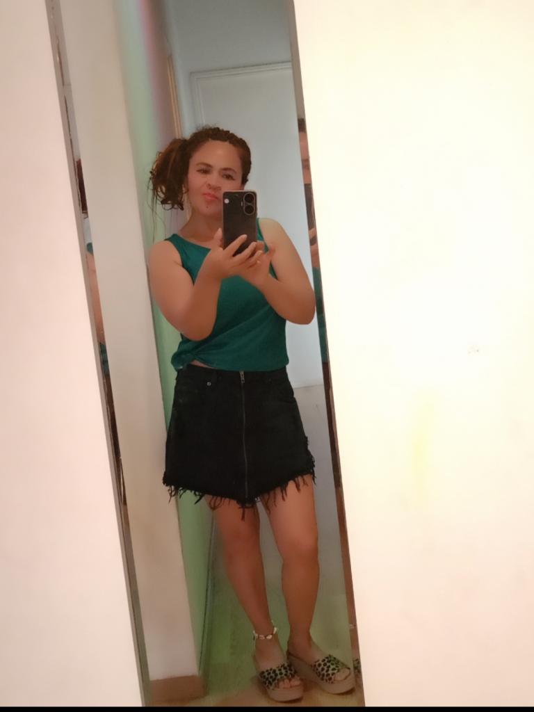 Chica busca chico en Barcelona: 