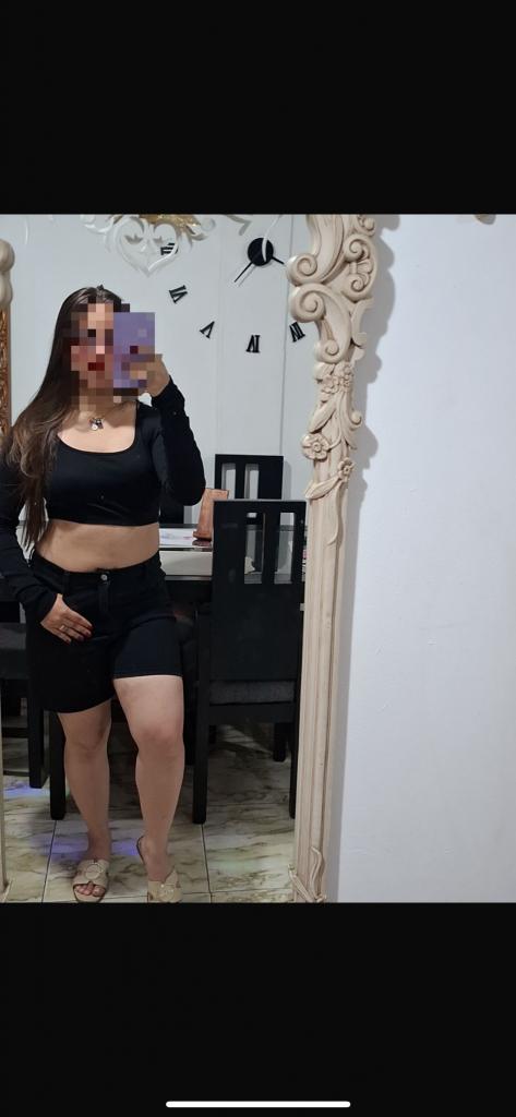 623410321: Chica busca chico en Madrid