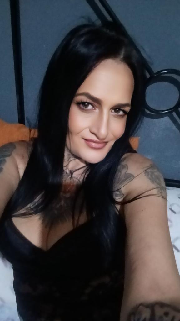 641993202: Chica busca chico en Cádiz