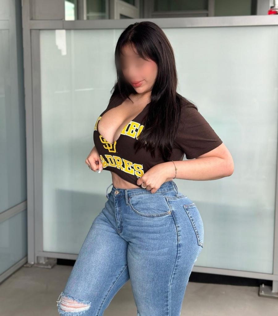 Chica busca chico en Almería: 