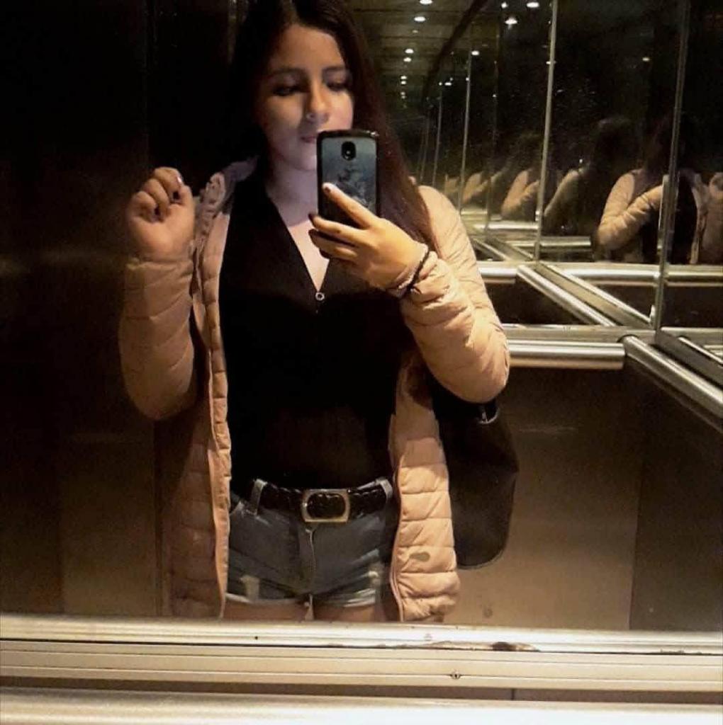 603204943: Chica busca chico en Pontevedra