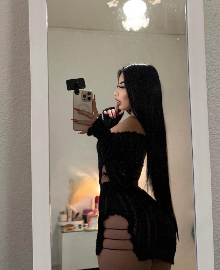 Chica busca chico en Granada: 