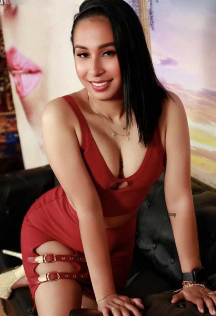 604240778: Chica busca chico en Cantabria