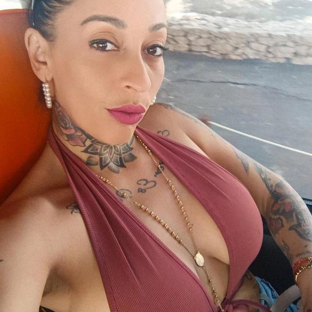 Chica busca chico en Cádiz: 