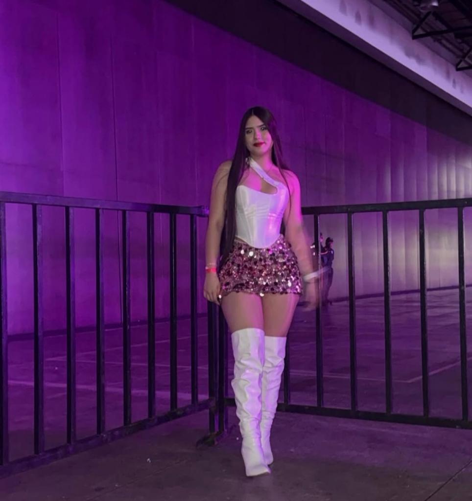 Chica busca chico en Tenerife: 