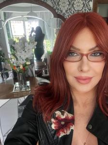 664776944: Transexual en Granada