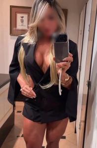624229789: Chica busca chico en Barcelona